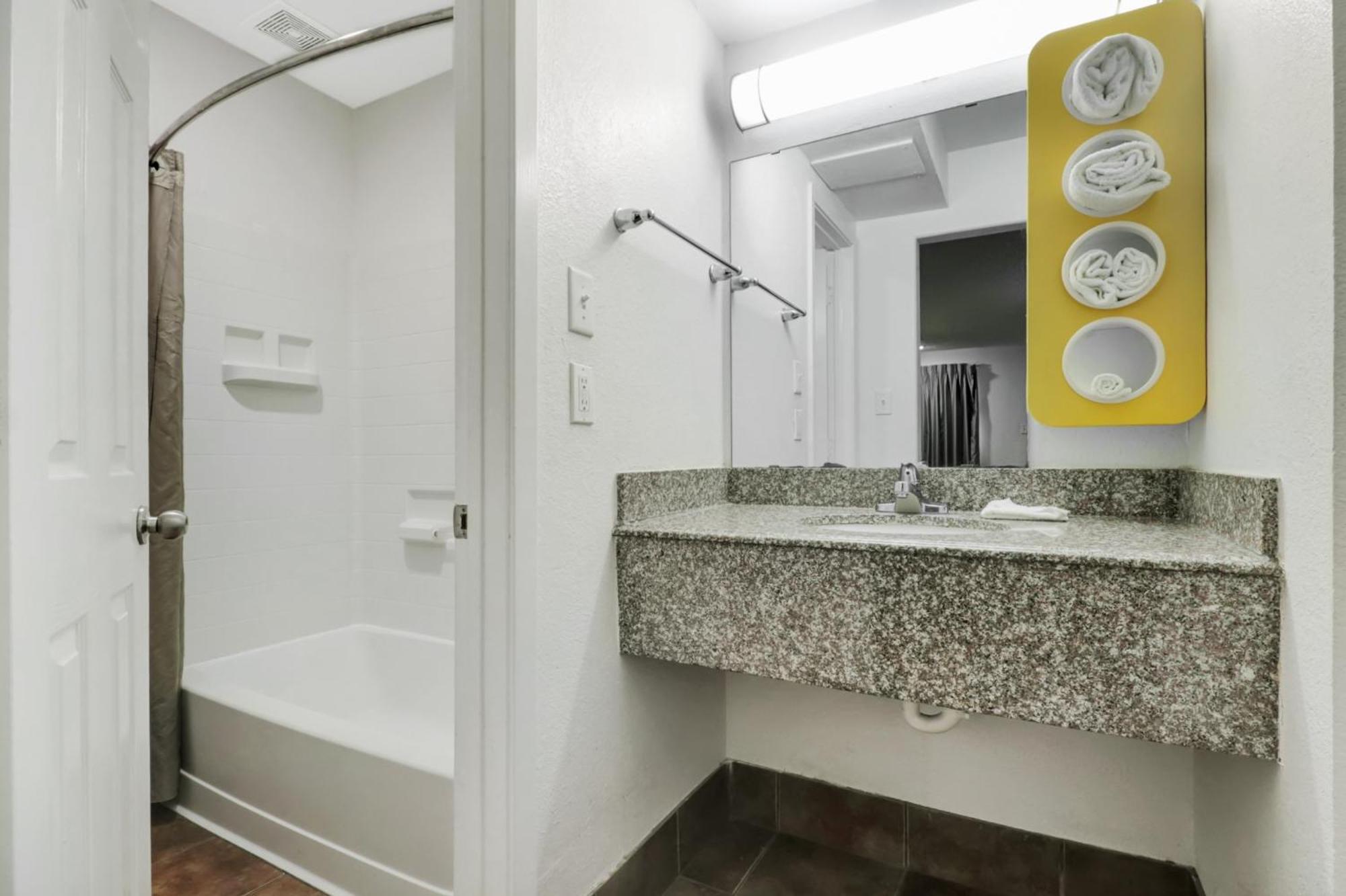 Studio 6-Bryan, Tx - University Area المظهر الخارجي الصورة